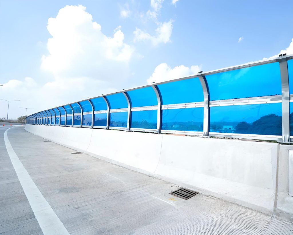 Vách ngăn cao tốc trên cao tốc Thái Lan