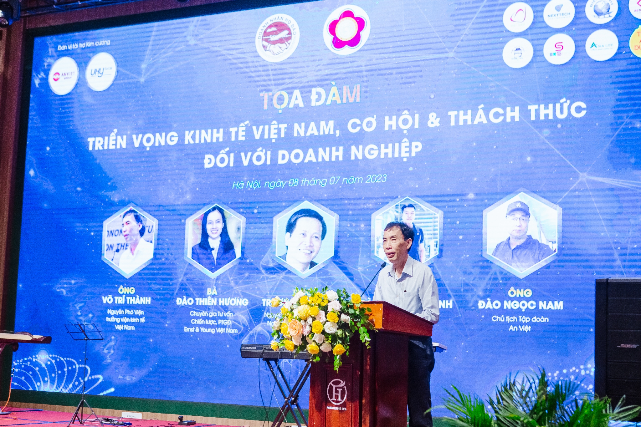 Ông Võ Chí Thành – Nguyên phó viện trưởng Viện Kinh tế Việt Nam