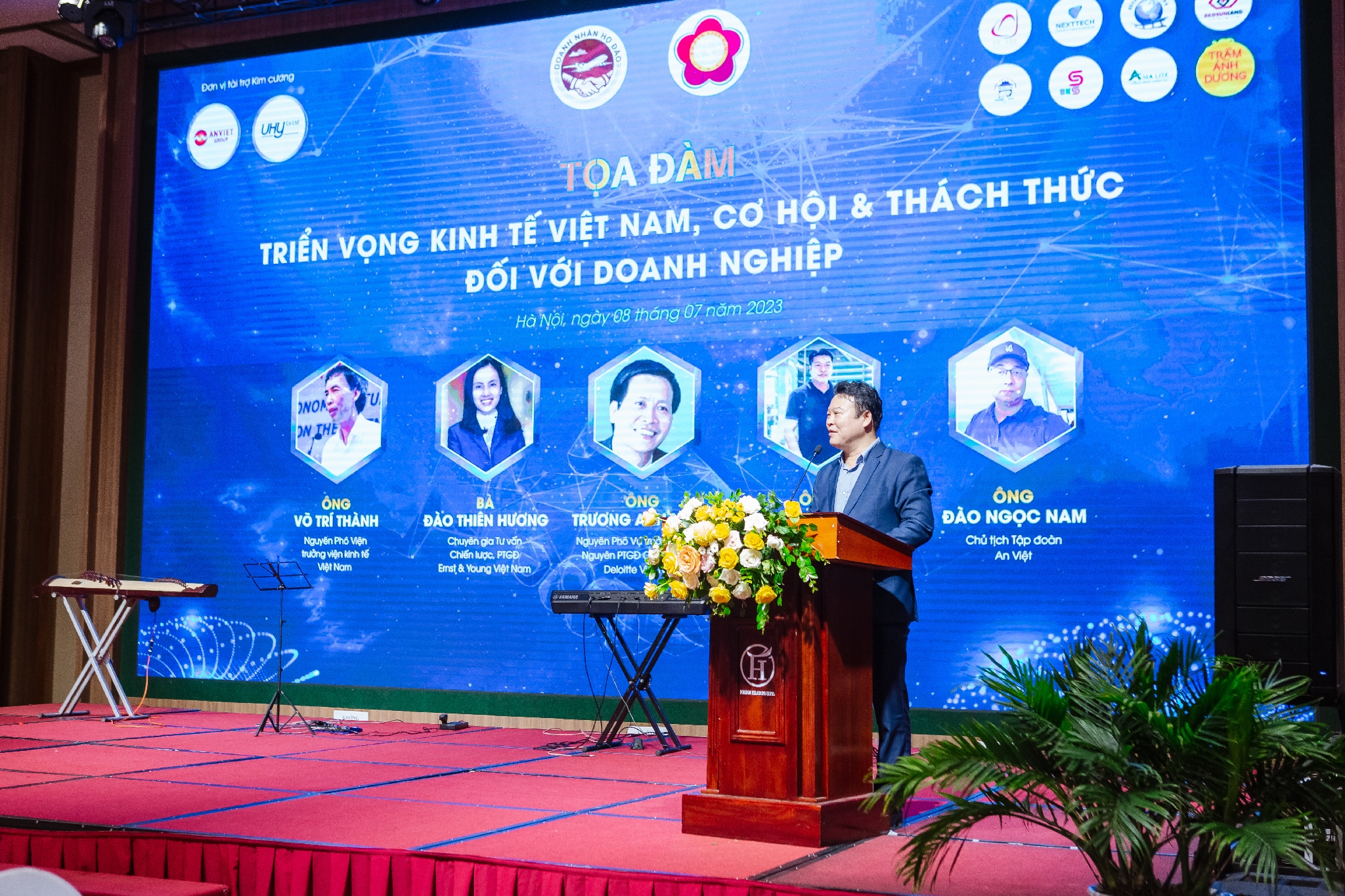 Ông Đào Xuân Dũng - Chủ tịch CLB Doanh Nhân Họ Đào Việt Nam, Chủ tịch công ty TNHH Kiểm toán và Tư Vấn UHY
